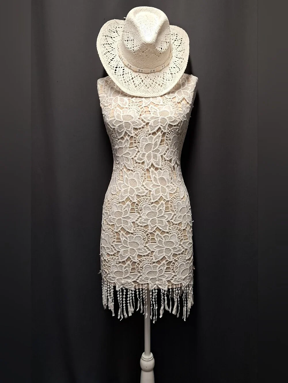 Shyanne Women's Shady Canyon White Straw Cowboy Hat with Beaded Band OSFM